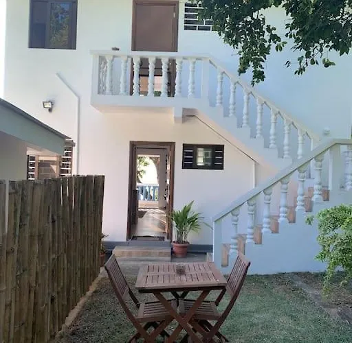 Crystal Seychelles Seaview Upper Floor Apartment